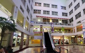 Hotel Dsf Grand Plaza